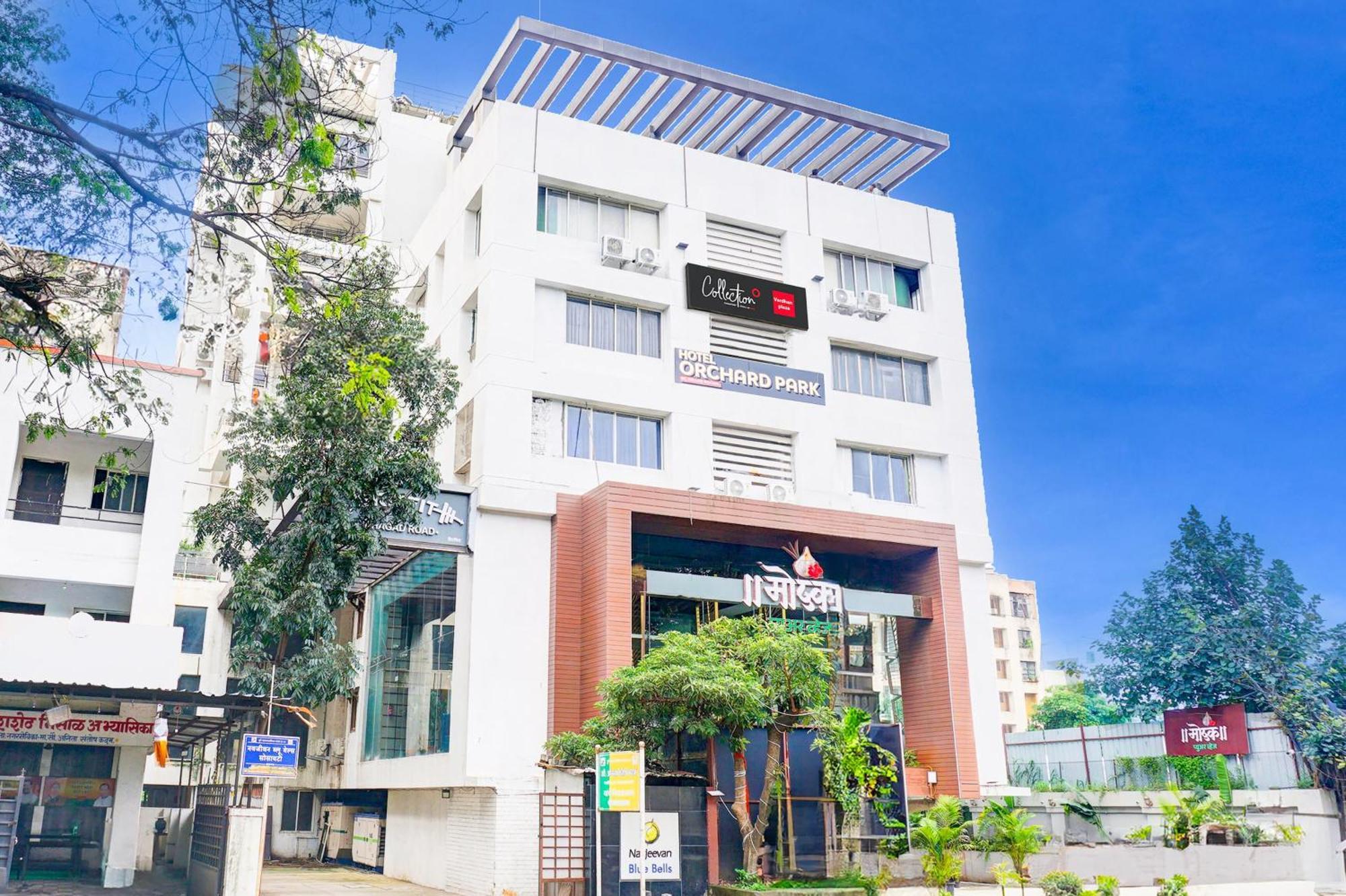 Super Collection O Vardhan Plaza Yerandwane Exterior photo